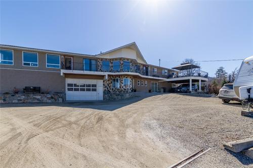 6524 Apollo Road, Vernon, BC - Outdoor