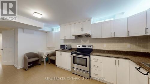 Basemet - 71 Kincaid Lane, Markham (Middlefield), ON - Indoor Photo Showing Kitchen