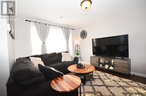 69 Comerford'S Road, Conception Bay South, NL - Indoor Photo Showing Living Room