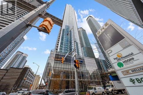 4103 - 10 York Street, Toronto (Waterfront Communities), ON - Outdoor With Facade