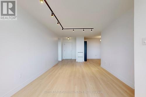 707 - 3000 Bathurst Street, Toronto (Englemount-Lawrence), ON - Indoor Photo Showing Other Room