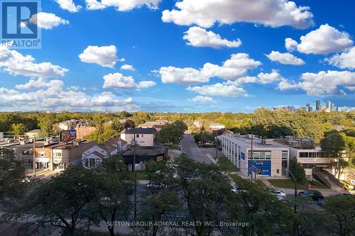 707 - 3000 Bathurst Street, Toronto (Englemount-Lawrence), ON - Outdoor With View