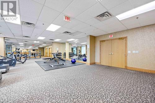 915 - 185 Oneida Crescent, Richmond Hill (Langstaff), ON - Indoor Photo Showing Gym Room