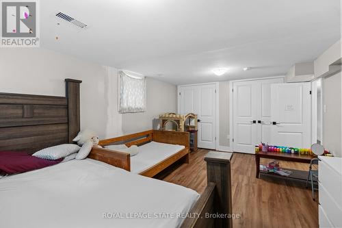 17 Prestwick Avenue, St. Catharines, ON - Indoor Photo Showing Bedroom