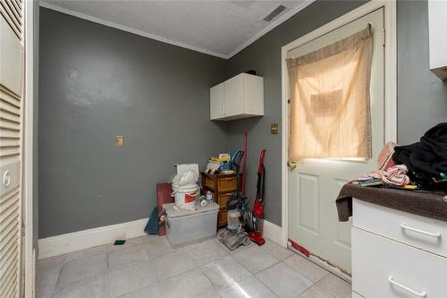 236 Grosvenor Avenue N, Hamilton, ON - Indoor Photo Showing Other Room