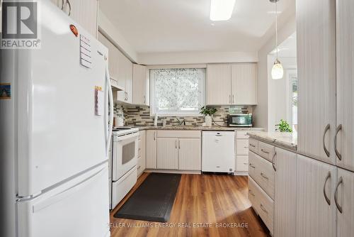 36 - 311 Garden Street, Whitby (Downtown Whitby), ON - Indoor Photo Showing Kitchen