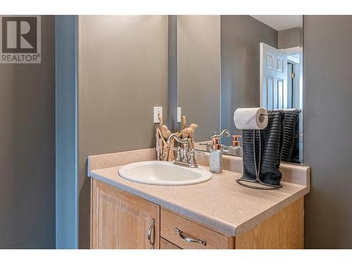 83 Peregrine Way Unit# 34, Vernon, BC - Indoor Photo Showing Bathroom