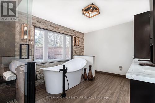 1994 Taunton Road N, Clarington, ON - Indoor Photo Showing Bathroom