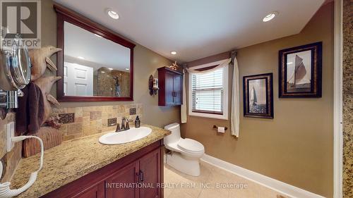 1994 Taunton Road N, Clarington, ON - Indoor Photo Showing Bathroom