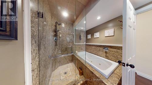 1994 Taunton Road N, Clarington, ON - Indoor Photo Showing Bathroom