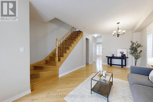 6 Degas Drive, Vaughan (Patterson), ON - Indoor Photo Showing Living Room