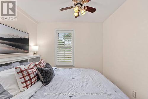 162 Riverbank Drive, Georgina (Pefferlaw), ON - Indoor Photo Showing Bedroom