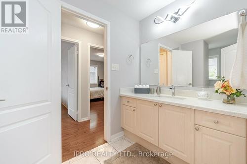 14 Valleywest Road, Brampton, ON - Indoor Photo Showing Bathroom