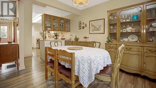 4 Greenfield Square, Brampton (Northgate), ON - Indoor Photo Showing Dining Room