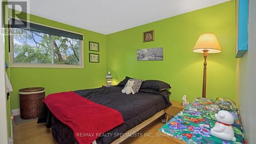 4 Greenfield Square, Brampton (Northgate), ON - Indoor Photo Showing Bedroom