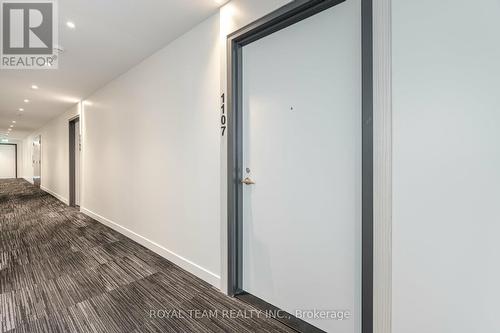 1107 - 185 Alberta Avenue, Toronto (Oakwood Village), ON - Indoor Photo Showing Other Room