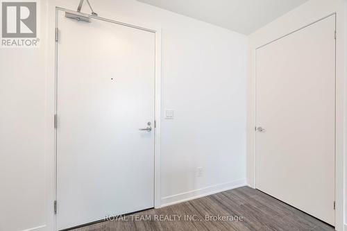 1107 - 185 Alberta Avenue, Toronto (Oakwood Village), ON - Indoor Photo Showing Other Room