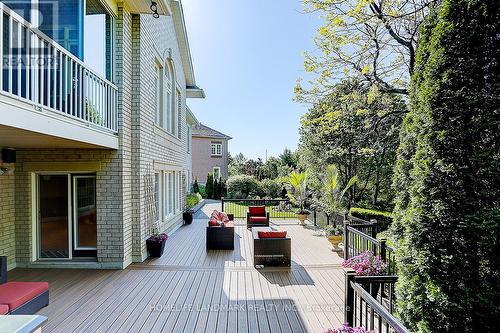 42 Monkman Court, Aurora, ON - Outdoor With Deck Patio Veranda