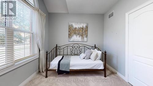 40 Melissa Way, Markham (Buttonville), ON - Indoor Photo Showing Bedroom