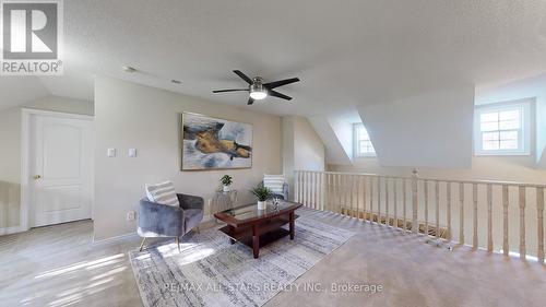 40 Melissa Way, Markham (Buttonville), ON - Indoor Photo Showing Other Room