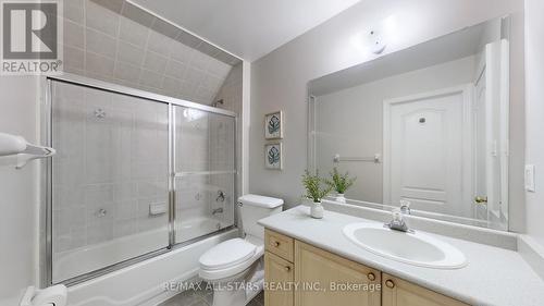 40 Melissa Way, Markham, ON - Indoor Photo Showing Bathroom