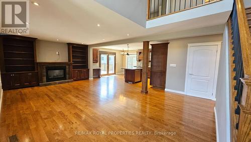 7470 Ninth Line, Markham (Box Grove), ON - Indoor With Fireplace