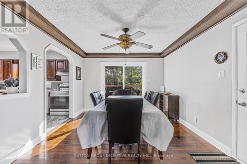 1683 Dunns Line, Severn, ON - Indoor Photo Showing Dining Room