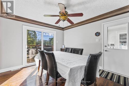 1683 Dunns Line, Severn, ON - Indoor Photo Showing Dining Room