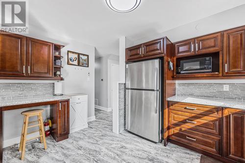 1683 Dunns Line, Severn, ON - Indoor Photo Showing Kitchen