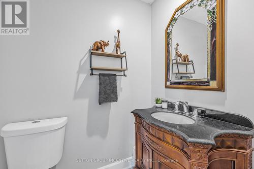 1683 Dunns Line, Severn, ON - Indoor Photo Showing Bathroom