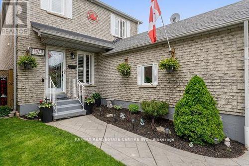 53 Mckinnon Avenue, Halton Hills (Georgetown), ON - Outdoor