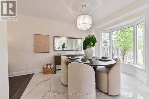 7316 Corrine Crescent, Mississauga (Meadowvale), ON - Indoor Photo Showing Dining Room