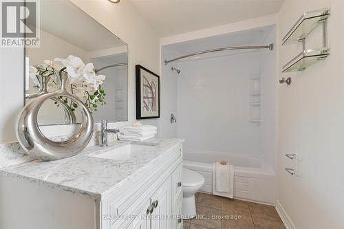 7316 Corrine Crescent, Mississauga (Meadowvale), ON - Indoor Photo Showing Bathroom