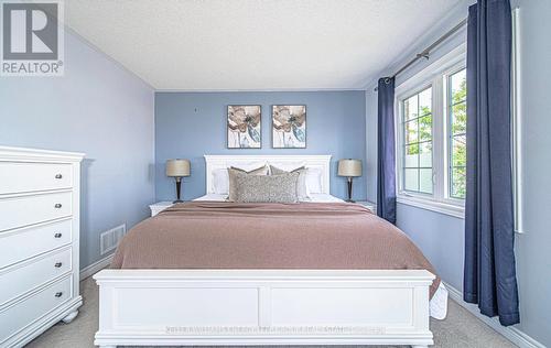 40 Summerside Avenue, Whitby (Taunton North), ON - Indoor Photo Showing Bedroom