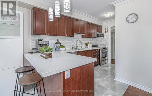 40 Summerside Avenue, Whitby (Taunton North), ON - Indoor Photo Showing Kitchen