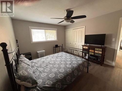 2131 23 Avenue, Salmon Arm, BC - Indoor Photo Showing Bedroom