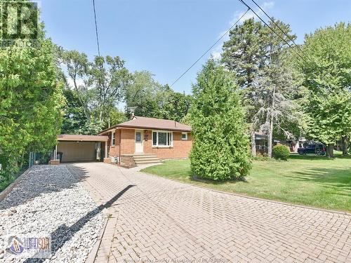 820 Scofield, Windsor, ON - Outdoor