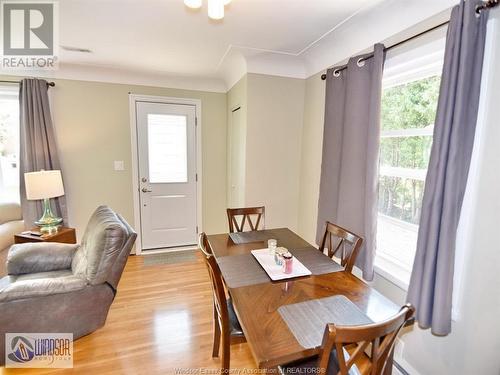 820 Scofield, Windsor, ON - Indoor Photo Showing Dining Room