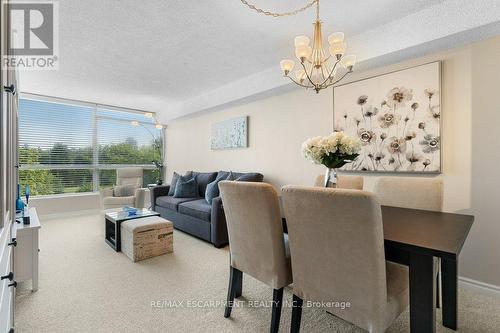 310 - 1276 Maple Crossing Boulevard, Burlington (Brant), ON - Indoor