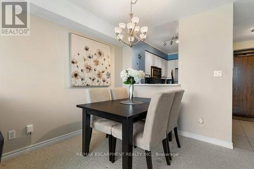 310 - 1276 Maple Crossing Boulevard, Burlington (Brant), ON - Indoor Photo Showing Dining Room