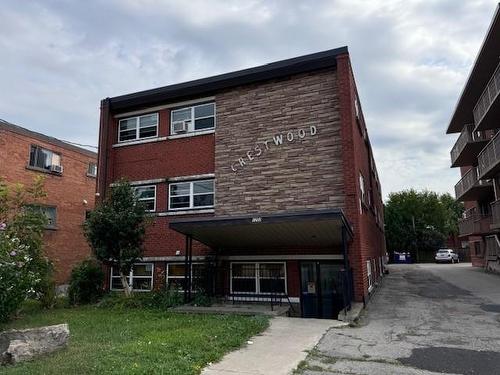 1250 Fennell Avenue E|Unit #4, Hamilton, ON - Outdoor