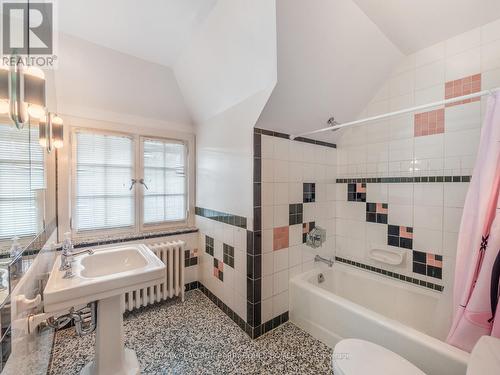 2639 Lake Shore Boulevard W, Toronto (Mimico), ON - Indoor Photo Showing Bathroom