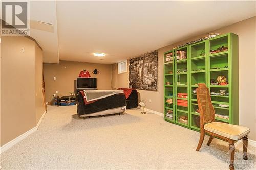 678 Melbourne Avenue, Ottawa, ON - Indoor