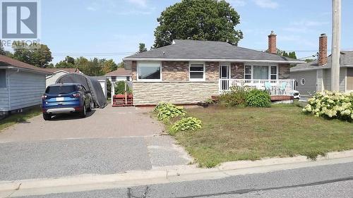 126 Mississauga Ave, Elliot Lake, ON - Outdoor