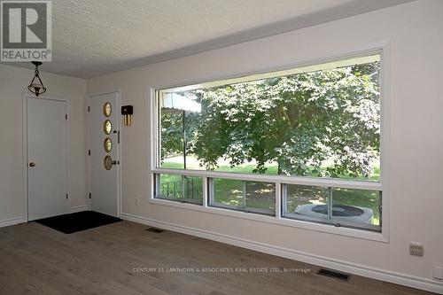 151 Avonlough Road W, Belleville, ON - Indoor Photo Showing Other Room