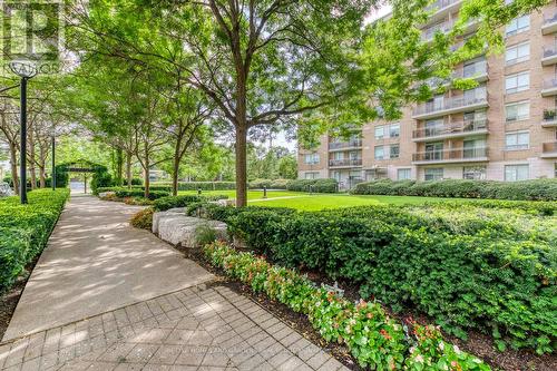 518 - 650 Lawrence Avenue W, Toronto (Englemount-Lawrence), ON - Outdoor With Balcony