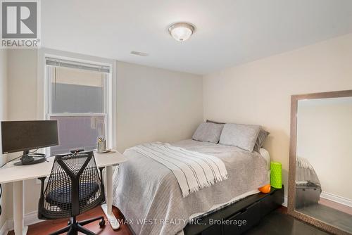 412 Crawford Street, Toronto (Palmerston-Little Italy), ON - Indoor Photo Showing Other Room