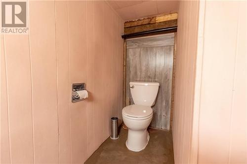 205 Main Street, Sackville, NB - Indoor Photo Showing Bathroom