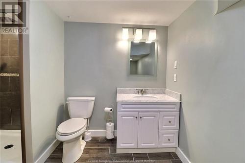 169 Jones, Moncton, NB - Indoor Photo Showing Bathroom