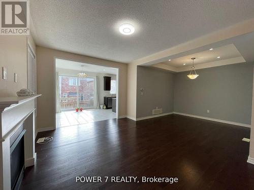 123 Major Crescent, Aurora, ON - Indoor